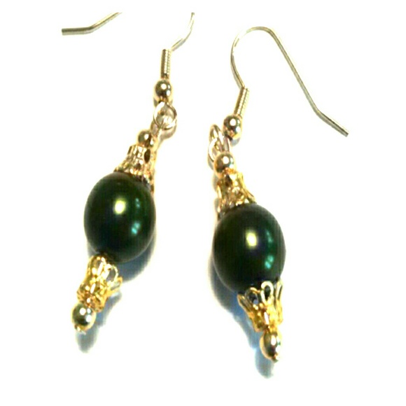 Hunter Green & Gold Pearl Drop Earrings - Picture 1 of 4