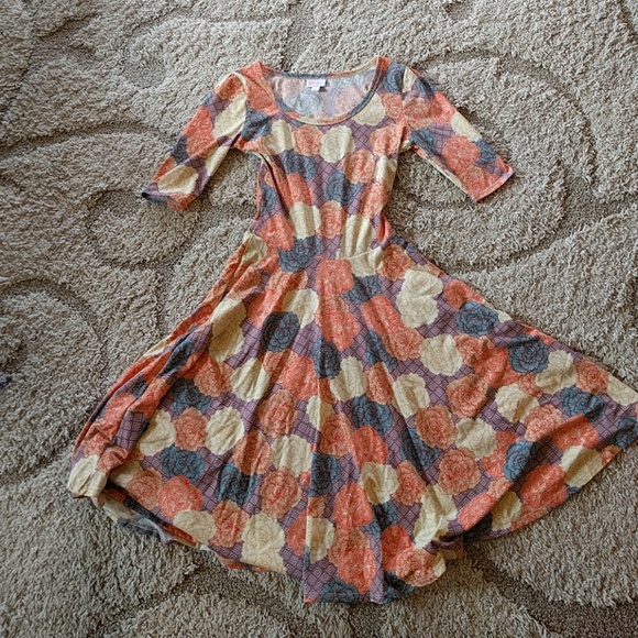 Lularoe Nicole xs floral