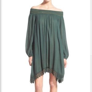 Off the shoulder Tularosa dress!