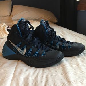Nike Women's Basketball Sneakers