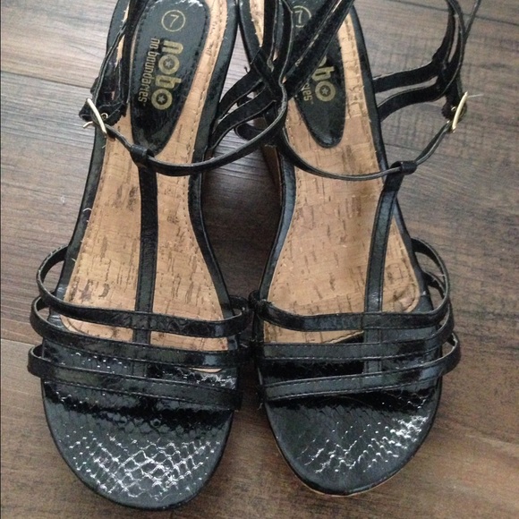 NOBO Black Cork Wedges
