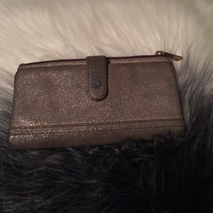 Fossil wallet