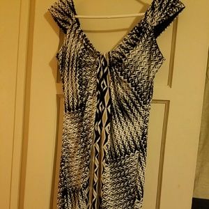 Maggy London cap sleeve dress