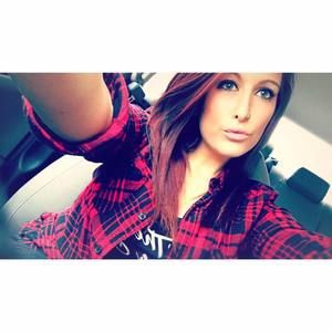 Meet your Posher, Jacquelin