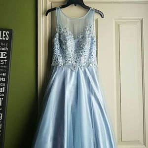 Prom dress