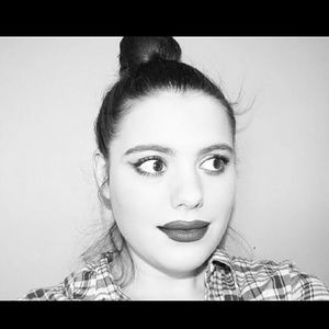 Meet your Posher, Joanna