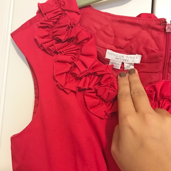 Petite London Times Desss - Picture 2 of 3