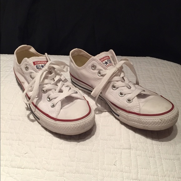 White converse shoes