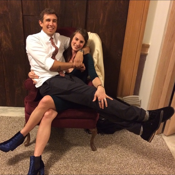 Meet your Posher, Stephanie - Picture 4 of 4