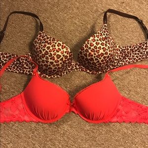 One Victoria's Secret bra 36C