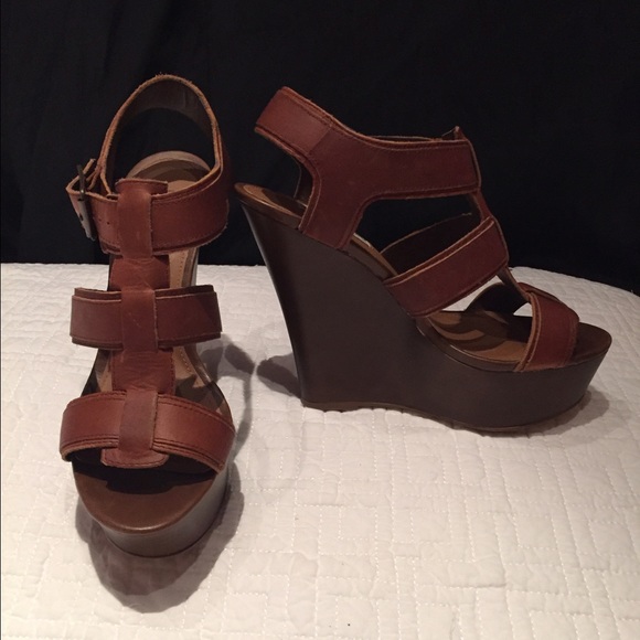 Steve Madden wedges