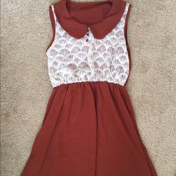 Peter Pan collared dress