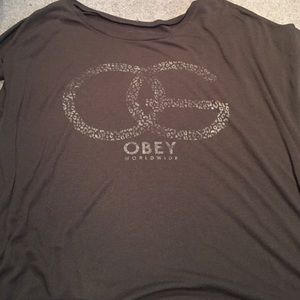 Obey tshirt
