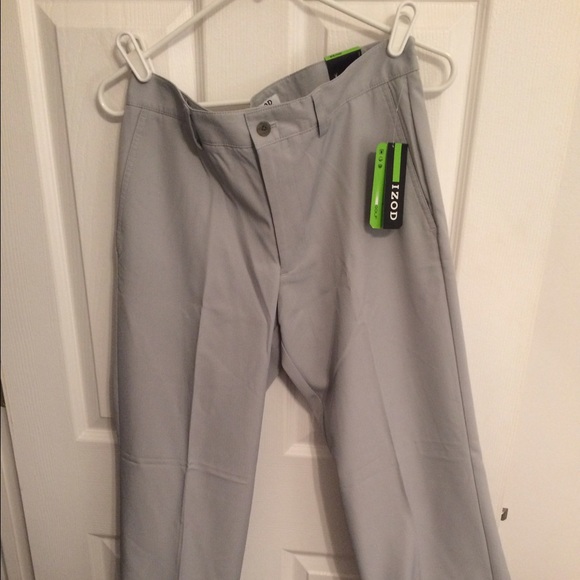 BRAND NEW W TAGS Izod golf pants