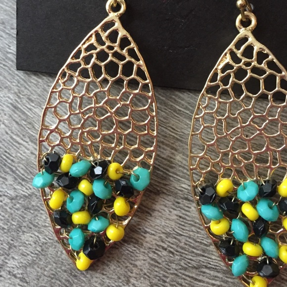 Mocha gold beaded boho filigree earrings nwt - Picture 3 of 3