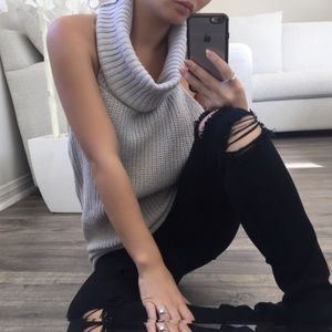 ✨ Reposh Grey knit