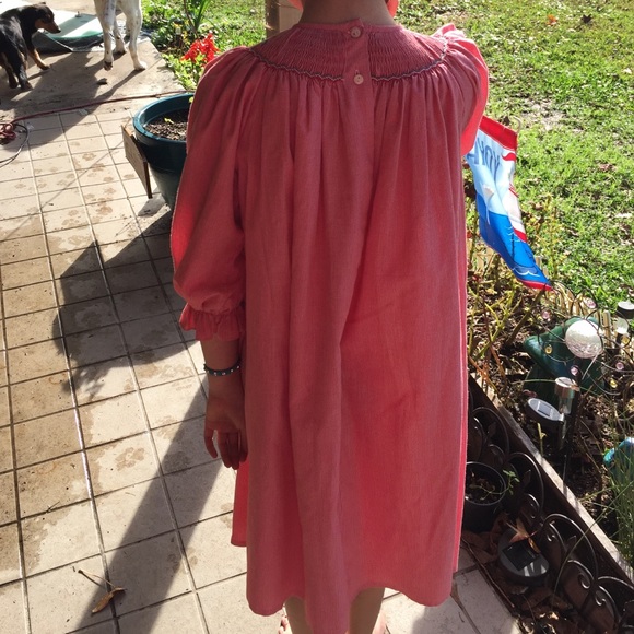 Amanda remembered handmade clothing girls size 6 - Picture 4 of 4