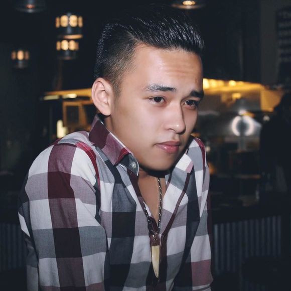 Meet your Posher, Hiển - Picture 1 of 1