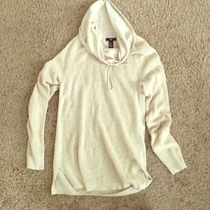Gap sweater-never worn