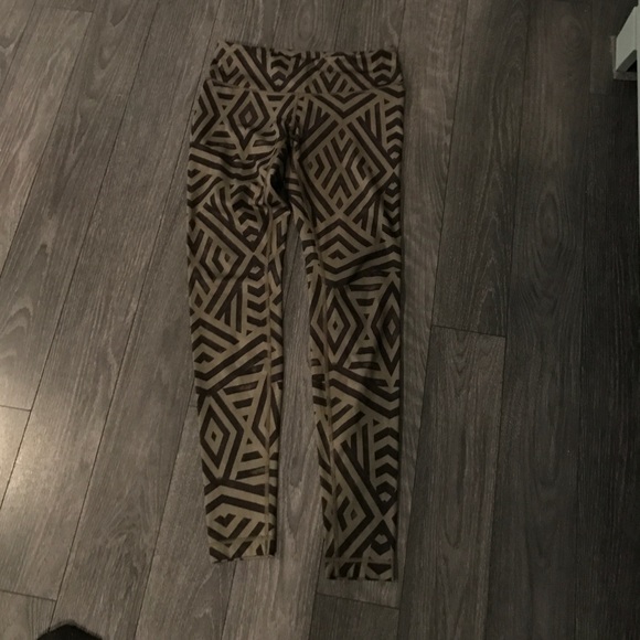 Aztec print lulu lemon leggings