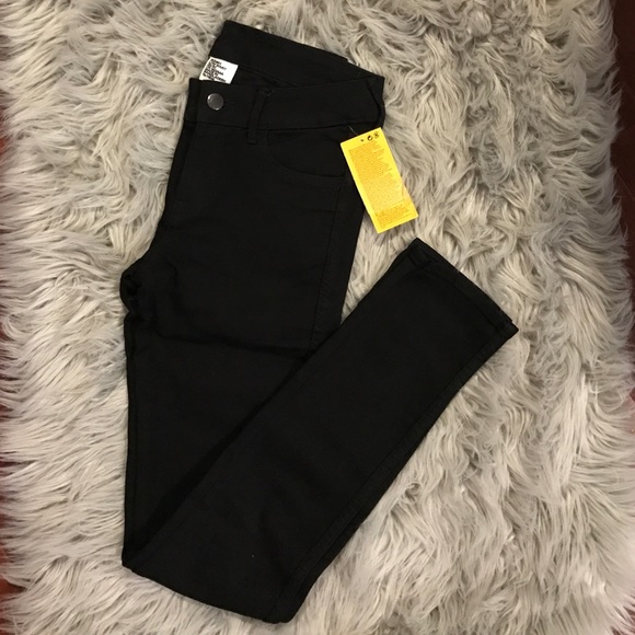 H&M Low-Waisted Black Skinny Jeans