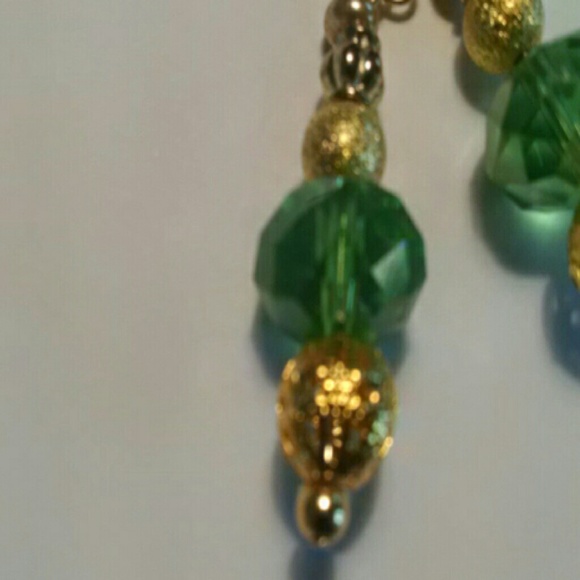 Green Crystal & Gold Drop Earrings Victorian - Picture 2 of 4
