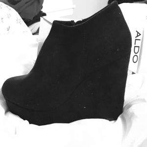 Black wedge booties