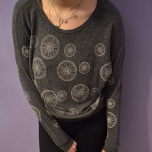 Really soft fuzzy soul cycle sweater