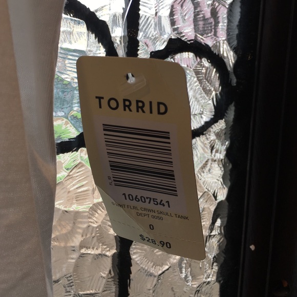 TORRID - Picture 3 of 3