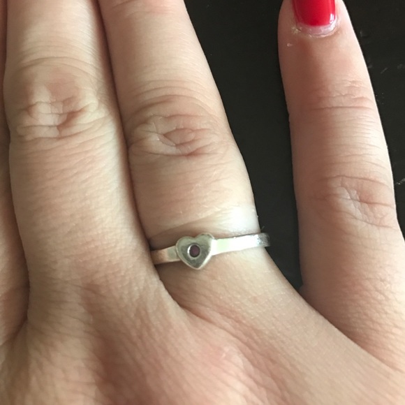 ✨AUTHENTIC: Tiffany and Co Size 7 Heart Ring✨