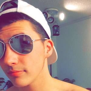 Meet your Posher, Kenny