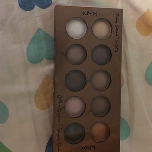 NYX Dream Catcher eyeshadow palette