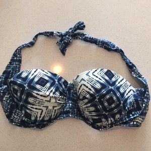 Billabong swim top