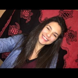 Meet your Posher, Cara