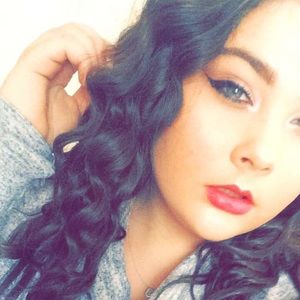 Meet your Posher, Serena