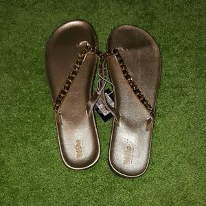Dress Flip Flops