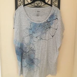Sonoma grey with blue flower pattern t-shirt