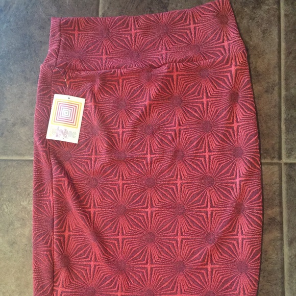 LuLaRoe S Cassie