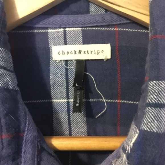 Red White and blue button down flannel! - Picture 2 of 3