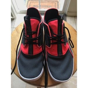 Jordan eclipse size 5y