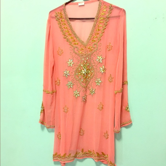 Beaded sheer tunic- sizeM color 🍑 peach