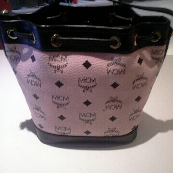 Bag - Picture 3 of 3