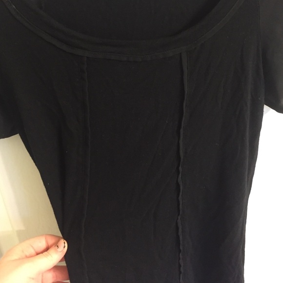 Black short sleeve top - Picture 2 of 4