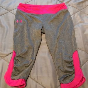NWT UA Under Armour Capris