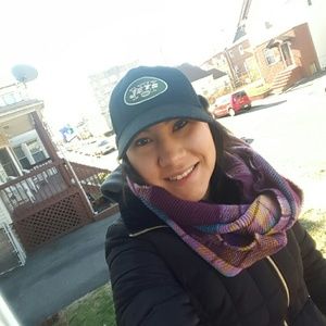 Meet your Posher, Rocio