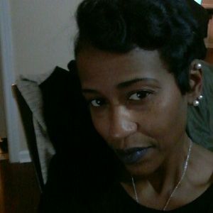 Meet your Posher, Allena