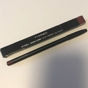 NIB MAC Lip Pencil - "Plum"