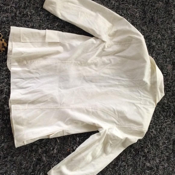 white jacket - Picture 3 of 3