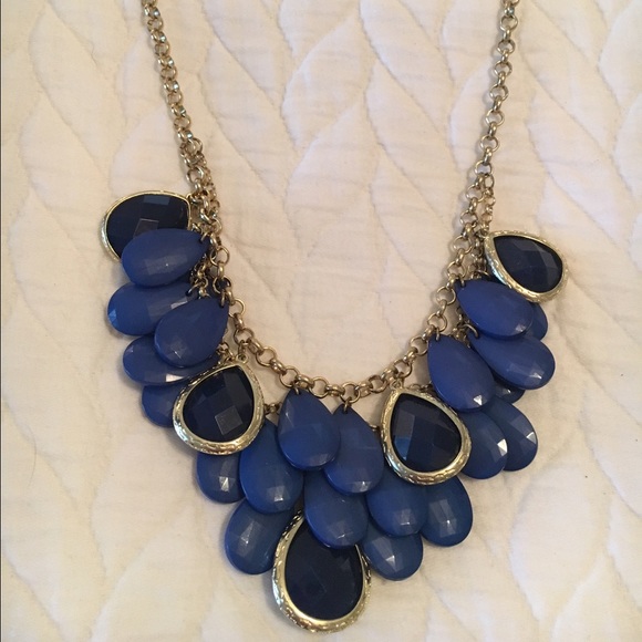 Blue Francesca's statement necklace