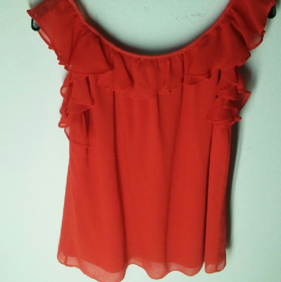Banana Republic Red Top - Picture 2 of 3